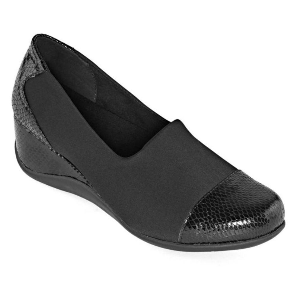 NIB! East 5th Edmonton Cap Toe Slip-On Dress Shoe